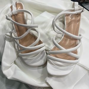 ANSLEY BLOCK-HEEL SANDAL